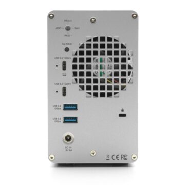 OWC Mercury Elite Pro è un box per HDD/SSD con hub a 3 porte