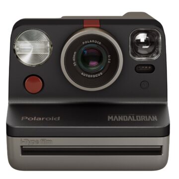 Arriva Polaroid Now in edizione speciale Star Wars The Mandalorian
