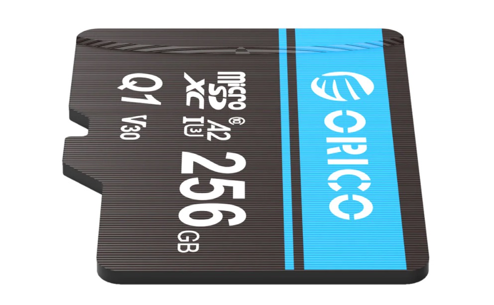 Solo 3,25 euro per una microSD da 32 GB, offerta incredibile