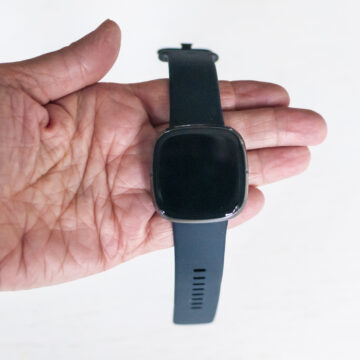 Recensione Fitbit Sense: il centro della salute smart al polso (Premium)
