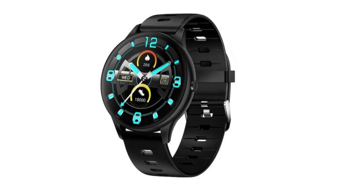 K21, lo smartwatch sportivo dal sapore classico a 17,84 euro