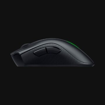 Recensione Razer DeathAdder V2 Pro, il mouse pro per eccellenza adesso è wireless