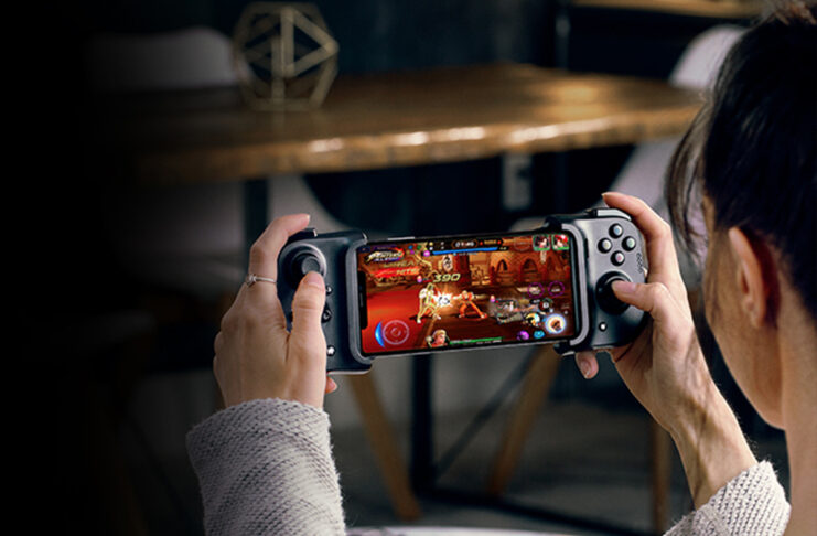 Recensione Razer Kishi per iPhone, si gioca sul serio anche su mobile