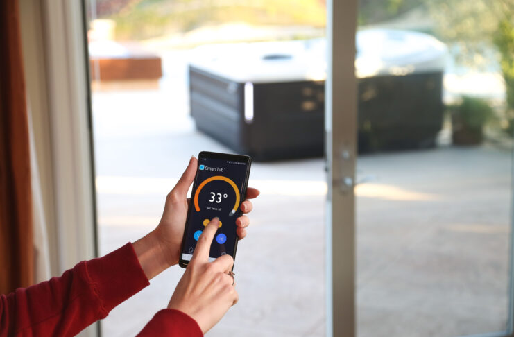 Jacuzzi SmartTub: la Spa in un’app nel palmo di una mano