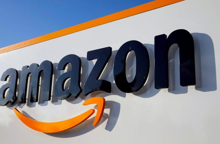 Dipendenti Amazon rubano iPhone per 500.000 euro, arrestati