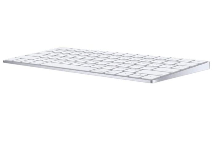 Black Friday: Apple Magic Keyboard senza tastierino numerico, solo 74,22€
