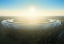 Il capo sicurezza Apple scagionato dalle accuse di corruzione Apple taglia la percentuale App Store per i piccoli sviluppatori