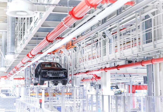 Audi e KIT sviluppano il ciclo chiuso della plastica