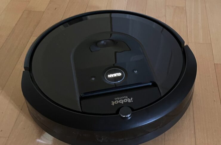 Recensione Robot aspirapolvere Roomba i7+ un anno dopo: un iRobot al vostro servizio