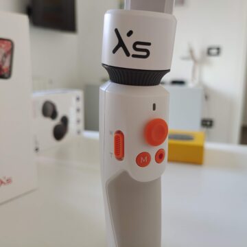 Recensione ZHIYUN Smooth XS, il gimbal economico che vi farà divertire
