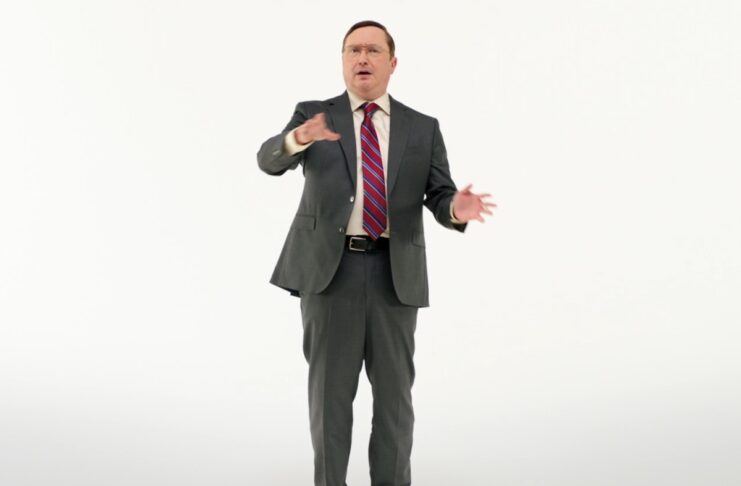 Torna il PC tutto da ridere della serie Mac vs PC geloso di Apple Silicon