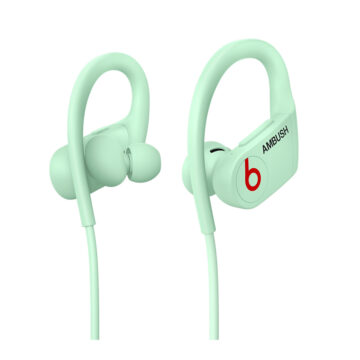 Da Apple gli auricolari PowerBeats Ambush che brillano al buio