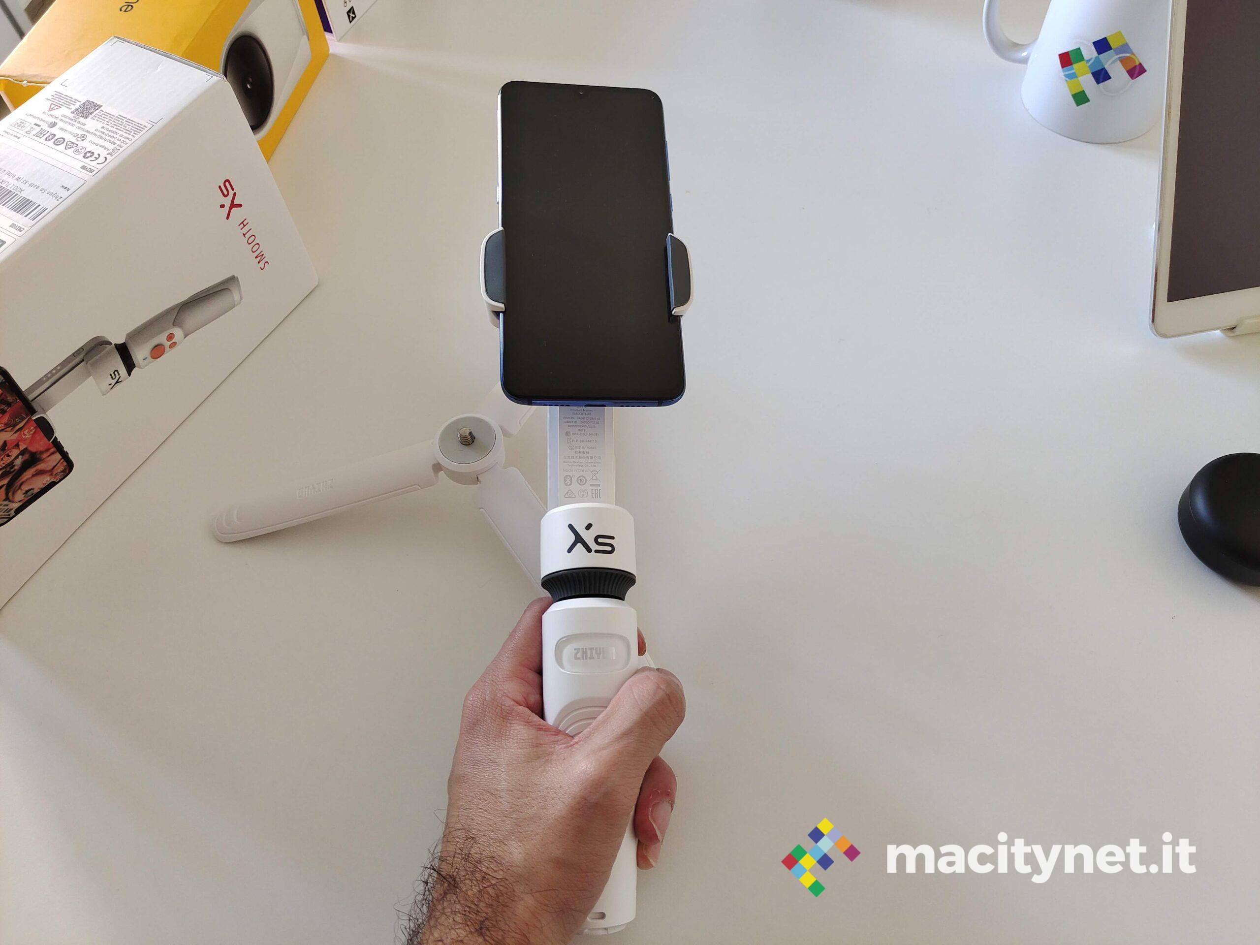 Recensione ZHIYUN Smooth XS, il gimbal economico che vi farà divertire