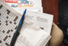 Il cruciverba ha più di 100 anni e il piacere “analogico” vince sulle sfide online Il cruciverba ha più di 100 anni e il piacere “analogico” vince sulle sfide online