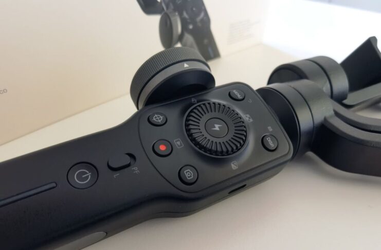 Recensione Smooth 4: un ottimo gimbal, ma con il software giusto