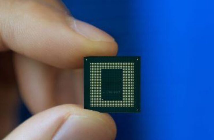 Qualcomm svela Snapdragon 888, il chip dei prossimi Android top