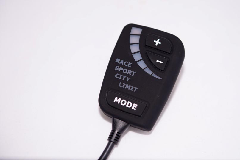 Rapid FR è un dispositivo per l’ottimizzazione dello stile di guida anche con le vetture elettrificate