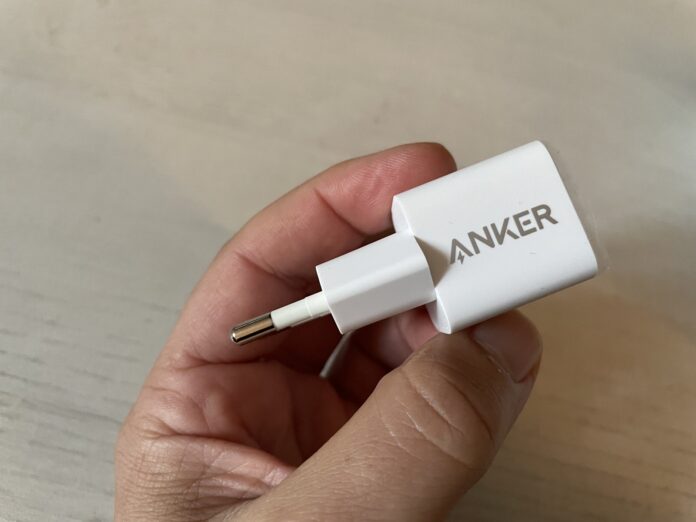 Recensione Anker Nano 20W, il caricabatterie che serve al vostro iPhone (e iPad)