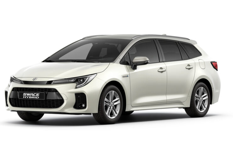 Suzuki SWACE Hybrid debutta con una limited edition per il web