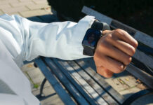 Wristcam aggiunge due fotocamere ad Apple Watch