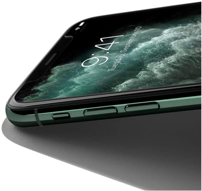 Amazon vi regala la pellicola Belkin Invisiglass per iPhone 11 Pro Max e XS Max: solo 2,49 euro
