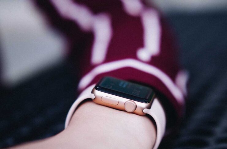 L’Apple Watch potrebbe essere sfruttato per individuare il coronavirus prima ancora di test specifici