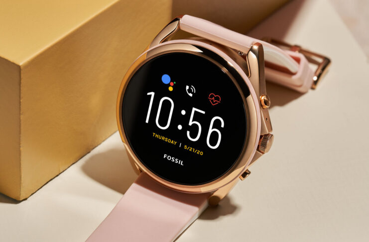Fossil debutta nel mondo degli smartwatch LTE e aggiunge altri stili alla collezione Michael Kors