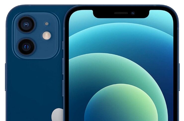 iPhone 12 da 256 GB al minimo storico: 989 euro