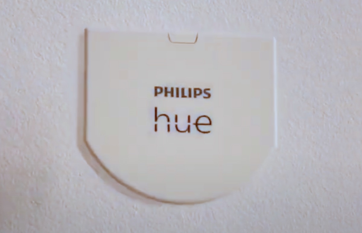 Philips annuncia il relais da incasso Hue wall switch per trasformare qualsiasi interruttore in un comando smart