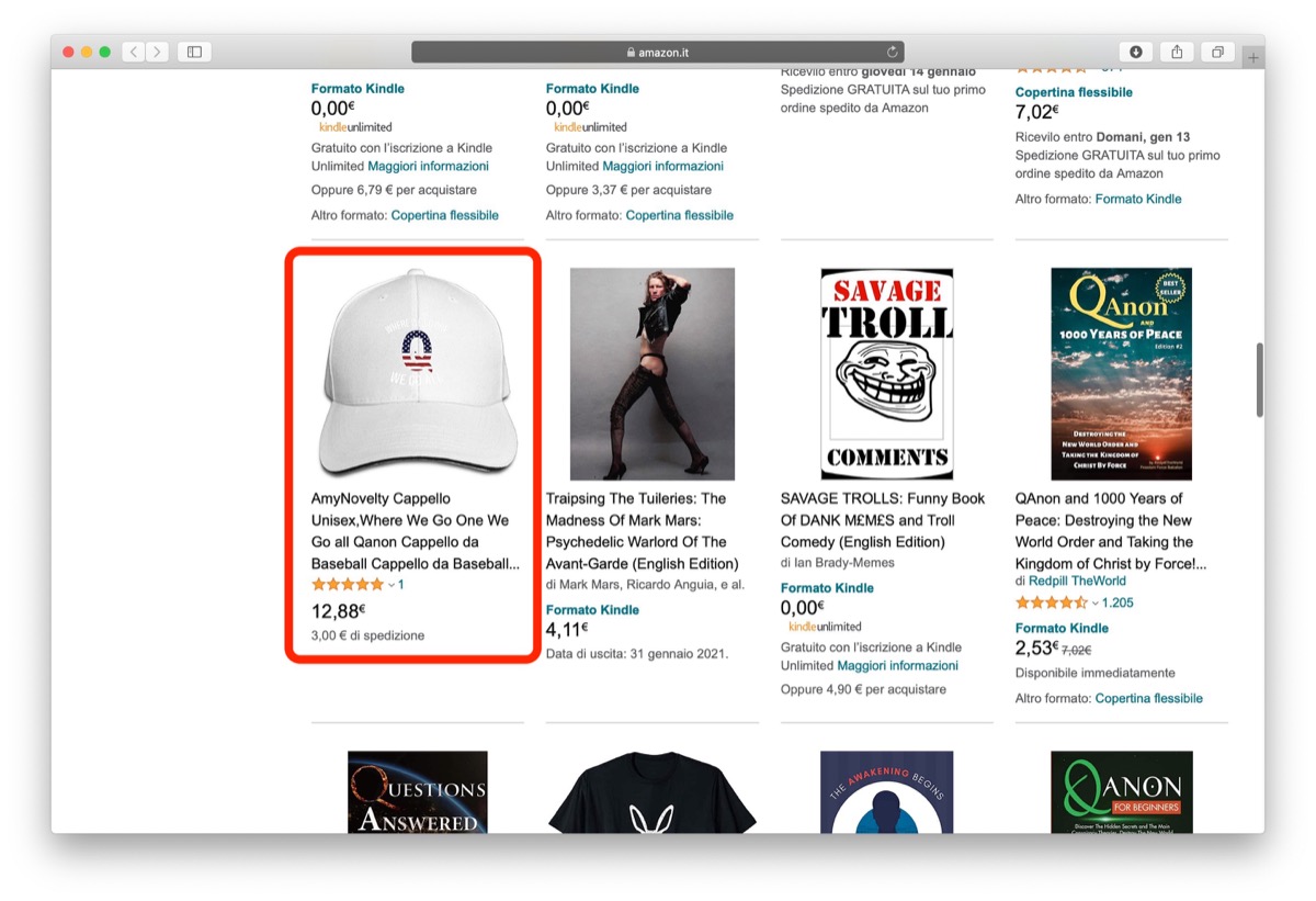 Amazon rimuove i prodotti che sponsorizzano la teoria complottista QAnon