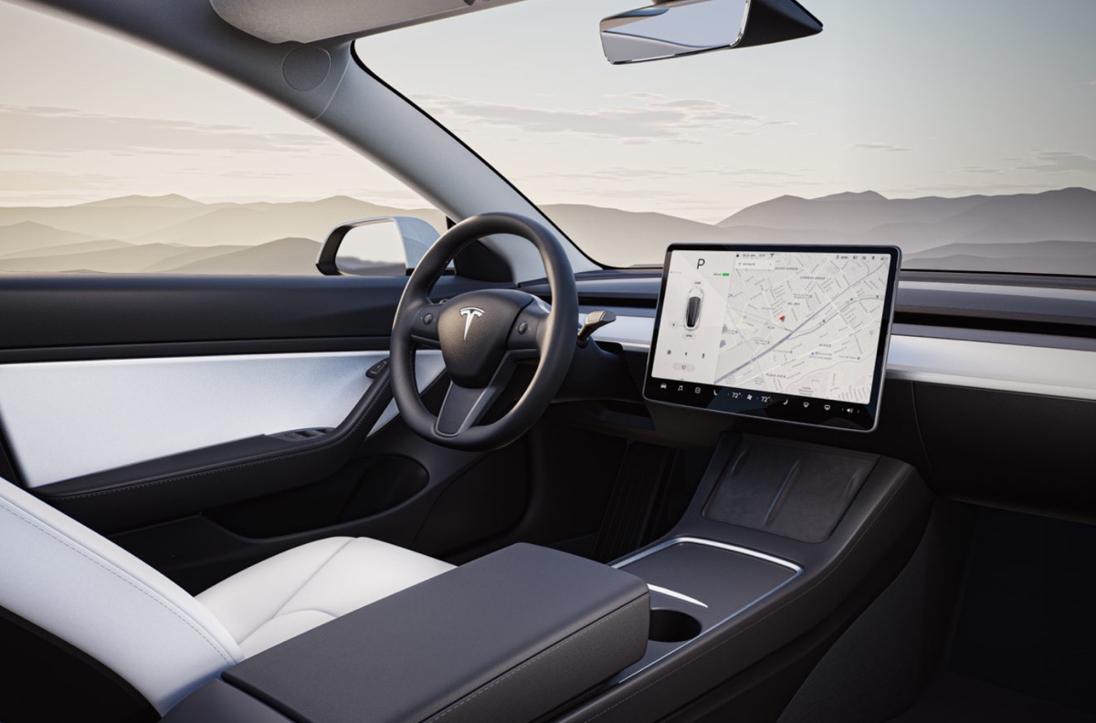 Tesla e Samsung collaborano per l’hardware di guida autonoma Tesla e Samsung collaborano per l’hardware di guida autonoma