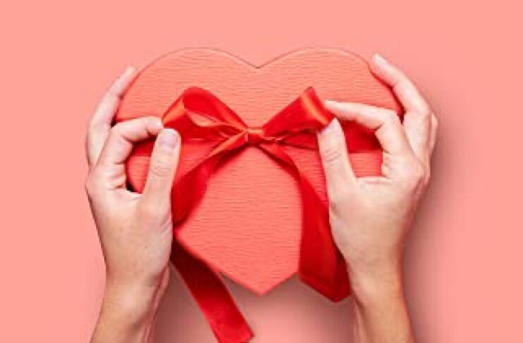 Alexa parla d’amore, offre consigli e sconti per San Valentino 2021