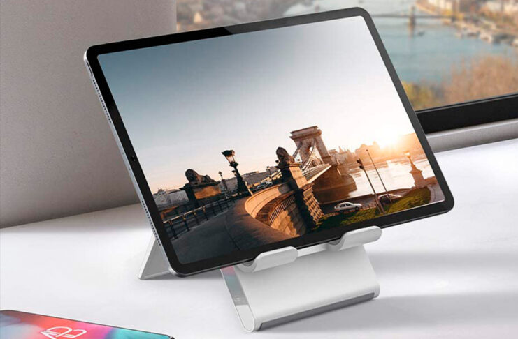 Recensione Lamicall Supporto Tablet, più comodo che bello