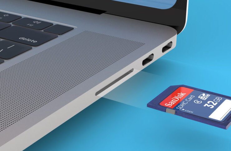 Rumor: nuovi MacBook Pro con porta HDMI e slot SD Card entro fine anno