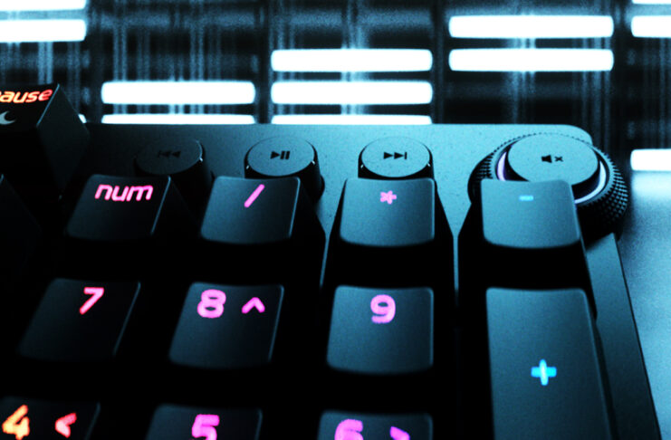 Recensione Razer Huntsman V2 Analog, tastiera pro con un pizzico di futuro dentro