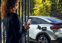 Citroën ec4 -100% ëlectric: una app programma la ricarica La ricarica della nuova Citroën ec4 -100% ëlectric si programma con l’app