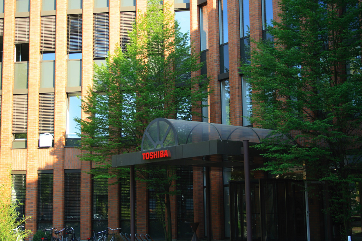 Toshiba presenta i dischi fissi MG09 con capacità fino a 18TB Toshiba presenta i dischi fissi MG09 con capacità fino a 18TB