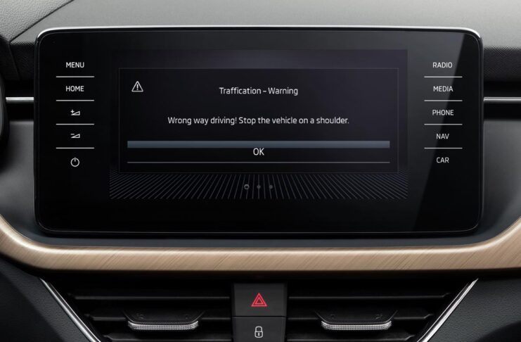 Il wrong-way driver warning di Bosch a bordo dei veicoli Skoda