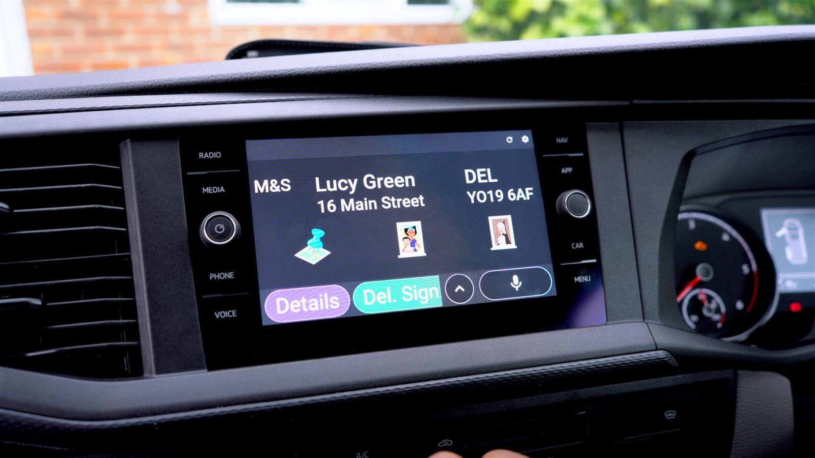 Un assistente vocale specifico per i corrieri, progetto in UK