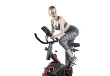 In forma a casa con la cyclette smart: 260 € con spedizione rapida gratis Tenersi in forma a casa con la cyclette smart in offerta lampo a soli 201 €