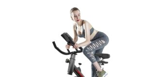 Tenersi in forma a casa con la cyclette smart in offerta lampo a soli 201 €