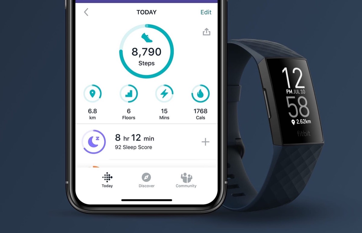 Fitbit Charge 4 mostra la percentuale di ossigenazione del sangue
