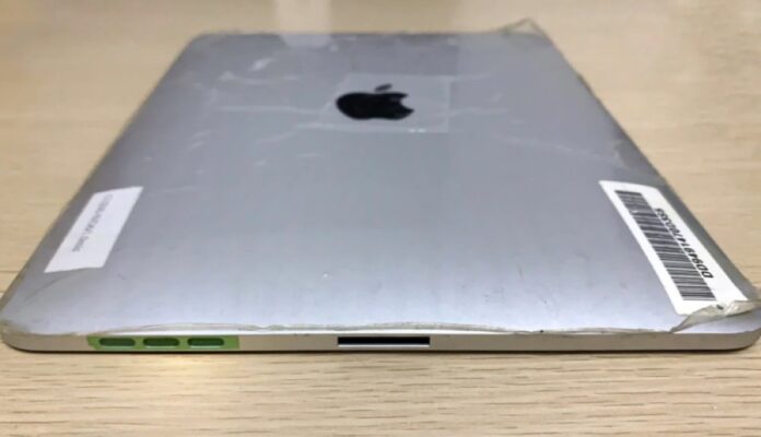 Apple pensò ad una specie di smart connector sul primo iPad