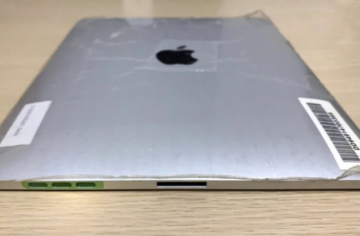 Apple pensò ad una specie di smart connector sul primo iPad