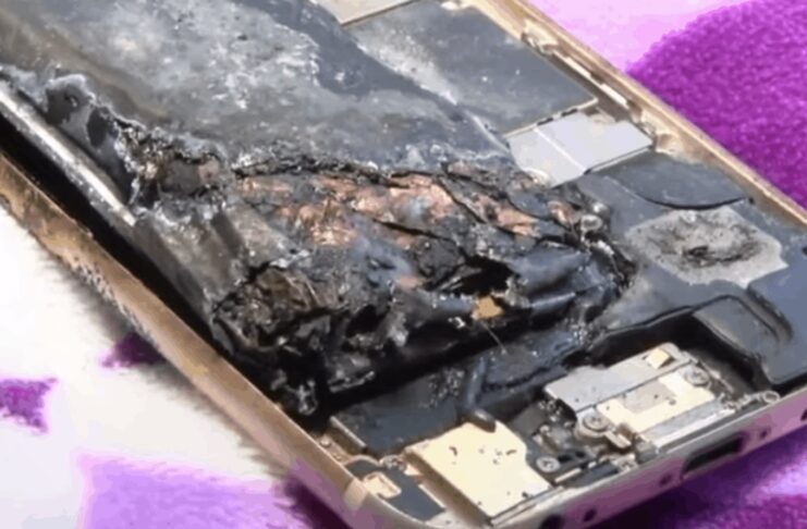 Due cause legali contro Apple per iPhone esploso e Watch surriscaldato