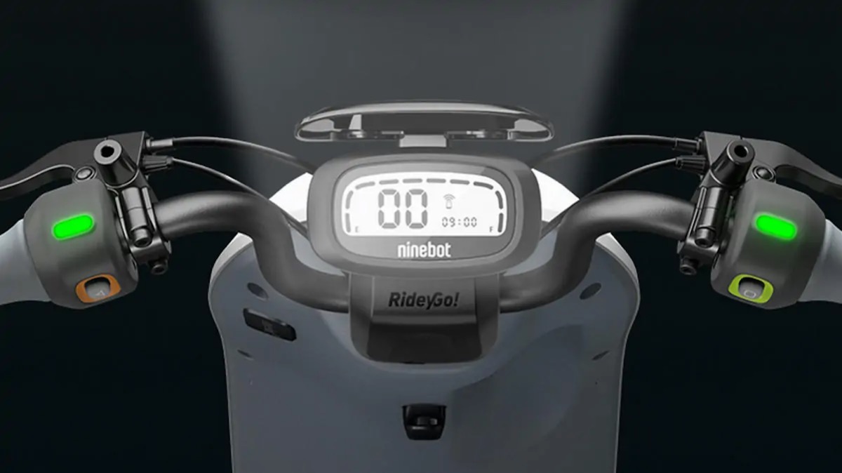 Ninebot A30C, Xiaomi reinventa il Ciao elettrico