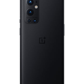 OnePlus 9 brillano per fotografia Hasselblad, display e ricarica