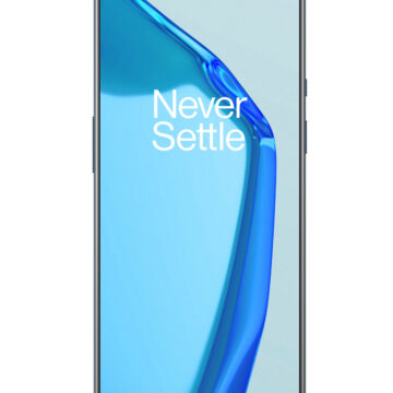 OnePlus 9 brillano per fotografia Hasselblad, display e ricarica