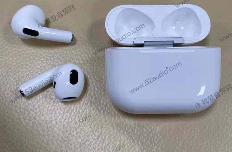 Le presunte foto dei nuovi AirPods 3