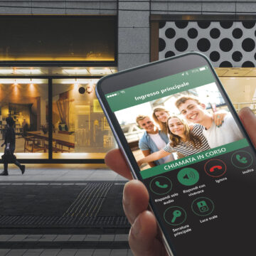 Vimar presenta il videocitofono smart Tab 5S Up: il connesso da 5″